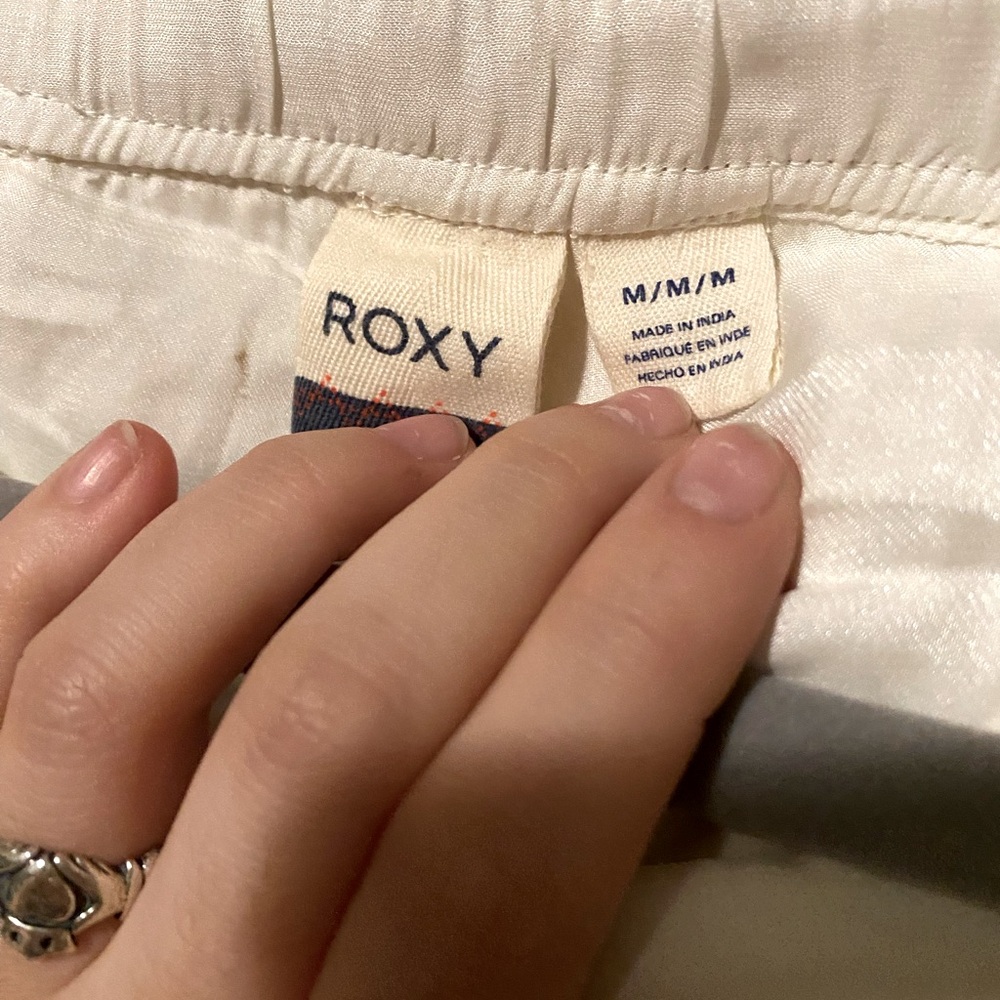 Roxy see-through lacy flare pants crème color size M